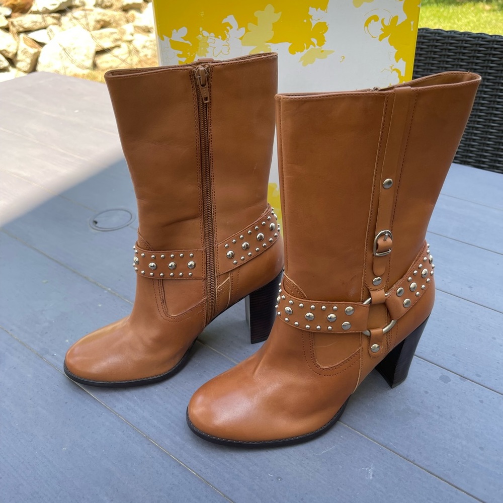 YellowBox Cognac Boots with studs Size 9, NIB